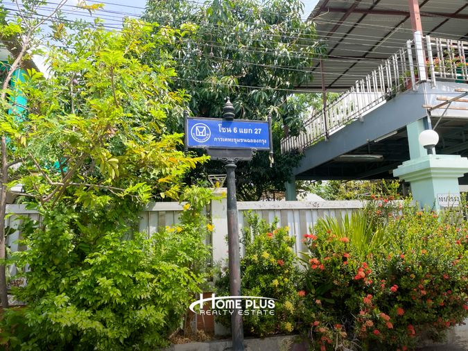 4-bed townhouse for sale, 162.4 sqm, 40.6 sq wah, Chalong Krung Housing