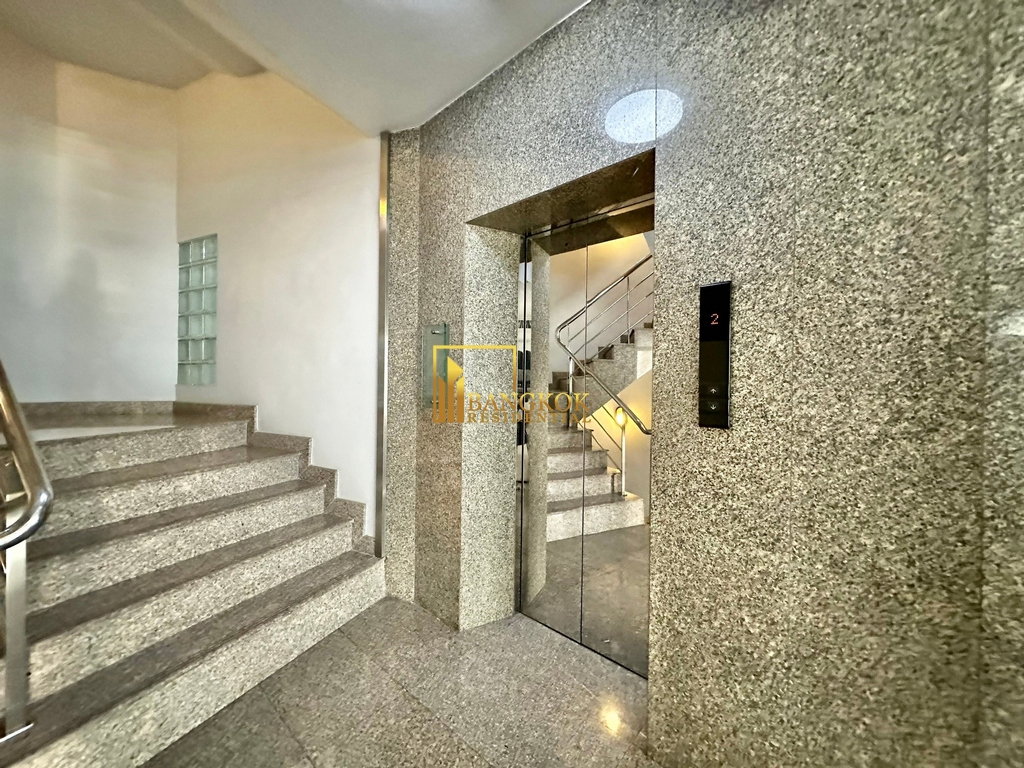 รูป Large 3 Bedroom Apartment in Convenient Location - BR0271AP - รูปที่ 37/40