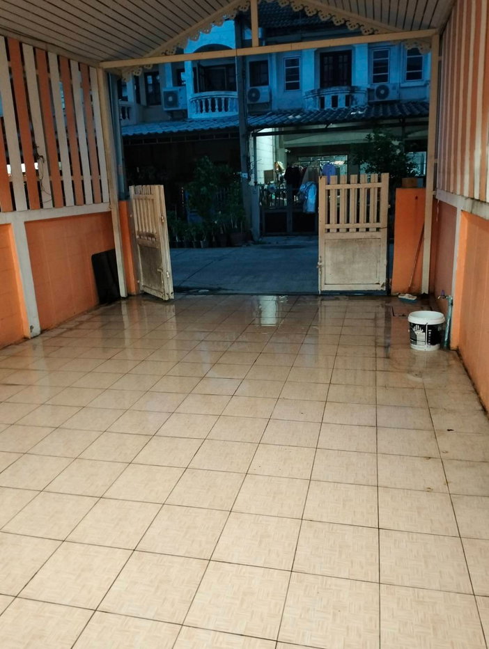 รูป ให้เช่า บ้านทาวน์เฮ้าส์ ราคาถูก หมู่บ้านเมืองประชา - รูปที่ 7/9