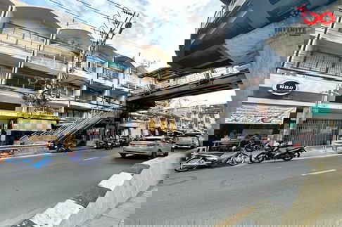 ขายอาคารพาณิชย์ 3.5ชั้น 15 ตารางวา ถนนอรุณอมรินทร์ บางกอกน้อย 