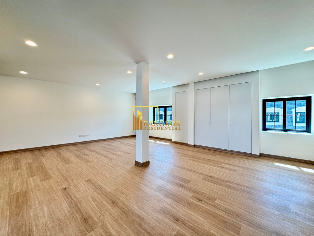 รูป The Legend Sathorn | Luxurious 5 Bed House in Sathorn Area - BR49024TH - รูปที่ 45/58