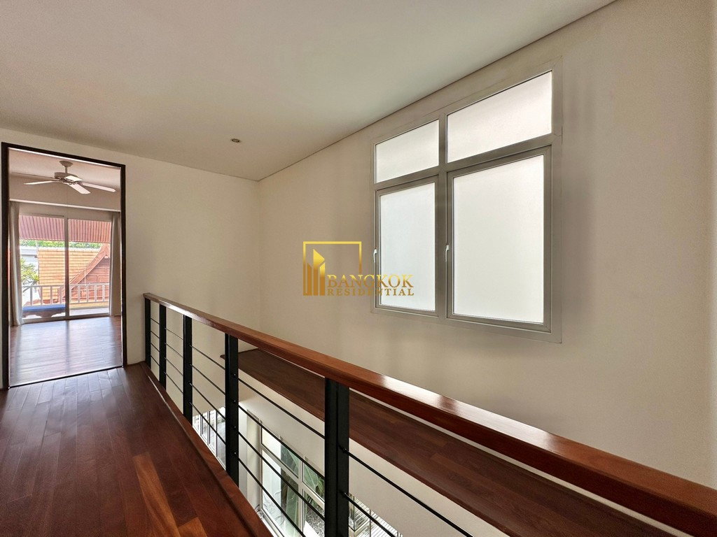 picture Beautiful 4 Bedroom Luxury House With Private Pool - BR28092SH - 46/47