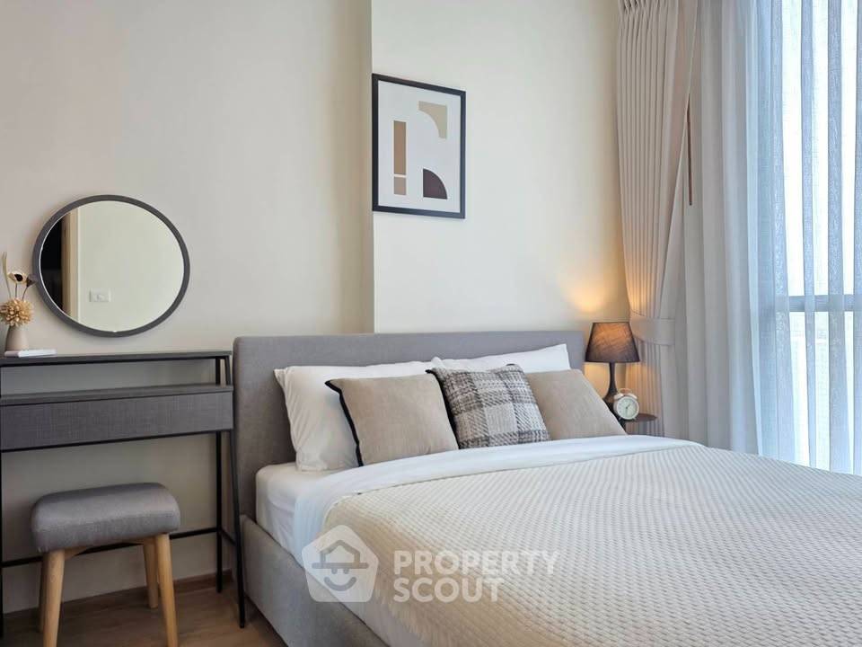 picture 2-BR Condo at Nue District R9 near MRT Phra Ram 9 (ID 2793197) - 9/19