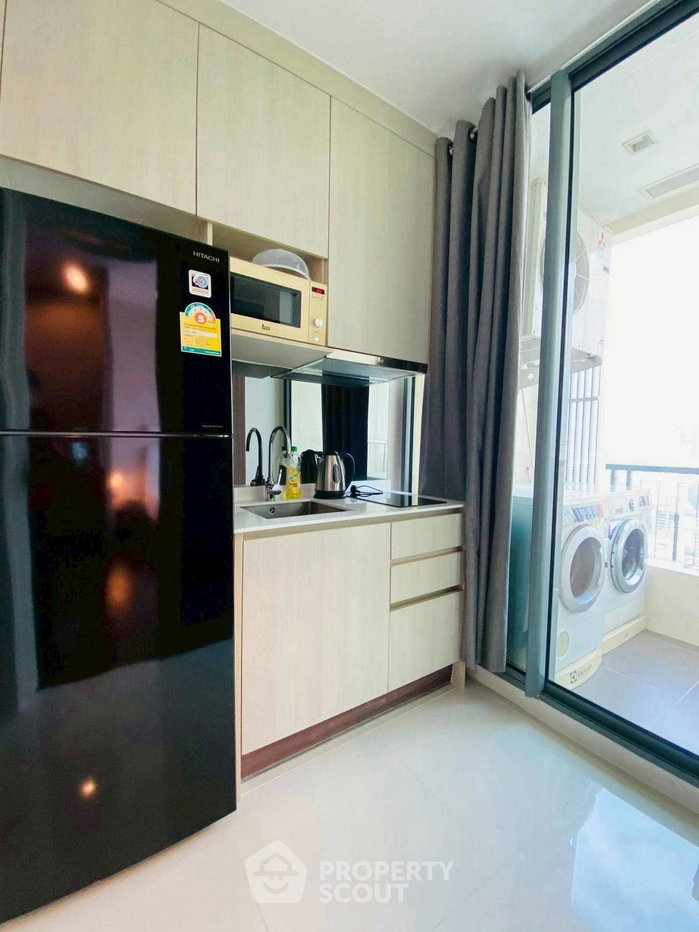 picture Studio Condo at Q Asoke near MRT Phetchaburi (ID 2791729) - 3/8