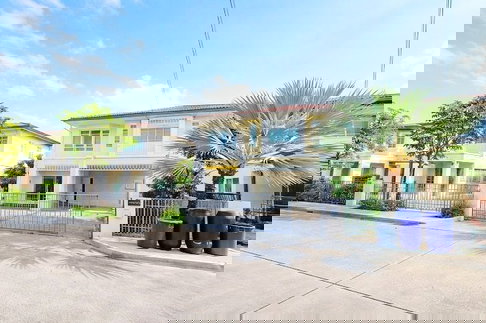 โรงเรียนสาธิตพัฒนา 700ม. ซาฟารีเวิลด์ 900ม. คฤหาสน์ บ้านเดี่ยวให้เช่า 3นอน 3น้ำ. 70 ตร.ว. 280 ตร.ม. 2ชั้น เฟอร์นิเจอร์ครบ 5แอร์ทั้งหลัง