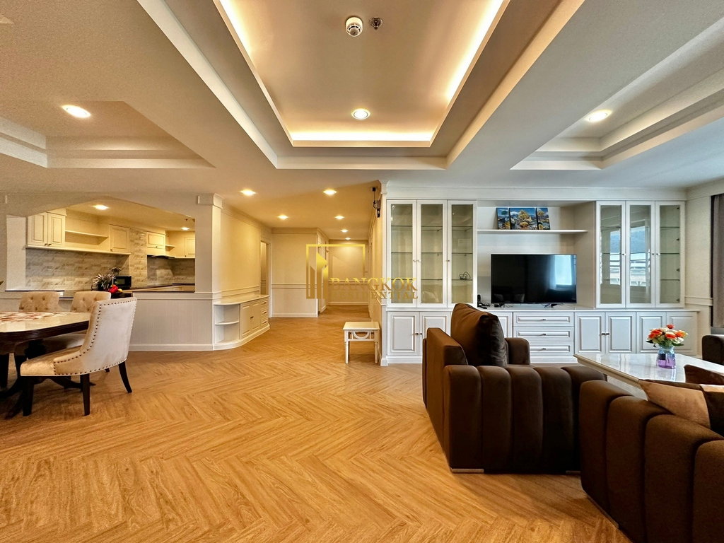 รูป Spacious 3 Bedroom Apartment For Rent in Phrom Phong - BR21114AP - รูปที่ 2/37