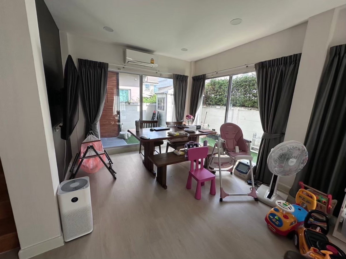 รูป (ขายด่วน) บ้านเดี่ยว ย่านรามอินทรา ติดถนนใหญ่ ขาย 9 ล้านบาท - รูปที่ 51/52