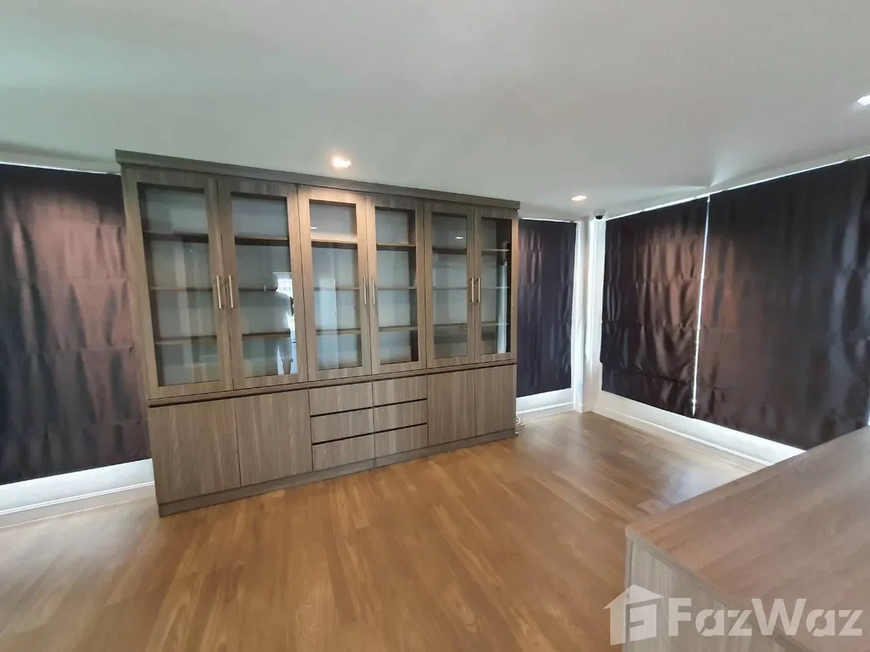 รูป บ้าน 3ชั้นให้เช่า Supalai Essence ลาดพร้าว 107 พร้อมเข้าอยู่ 6167844 - รูปที่ 20/44