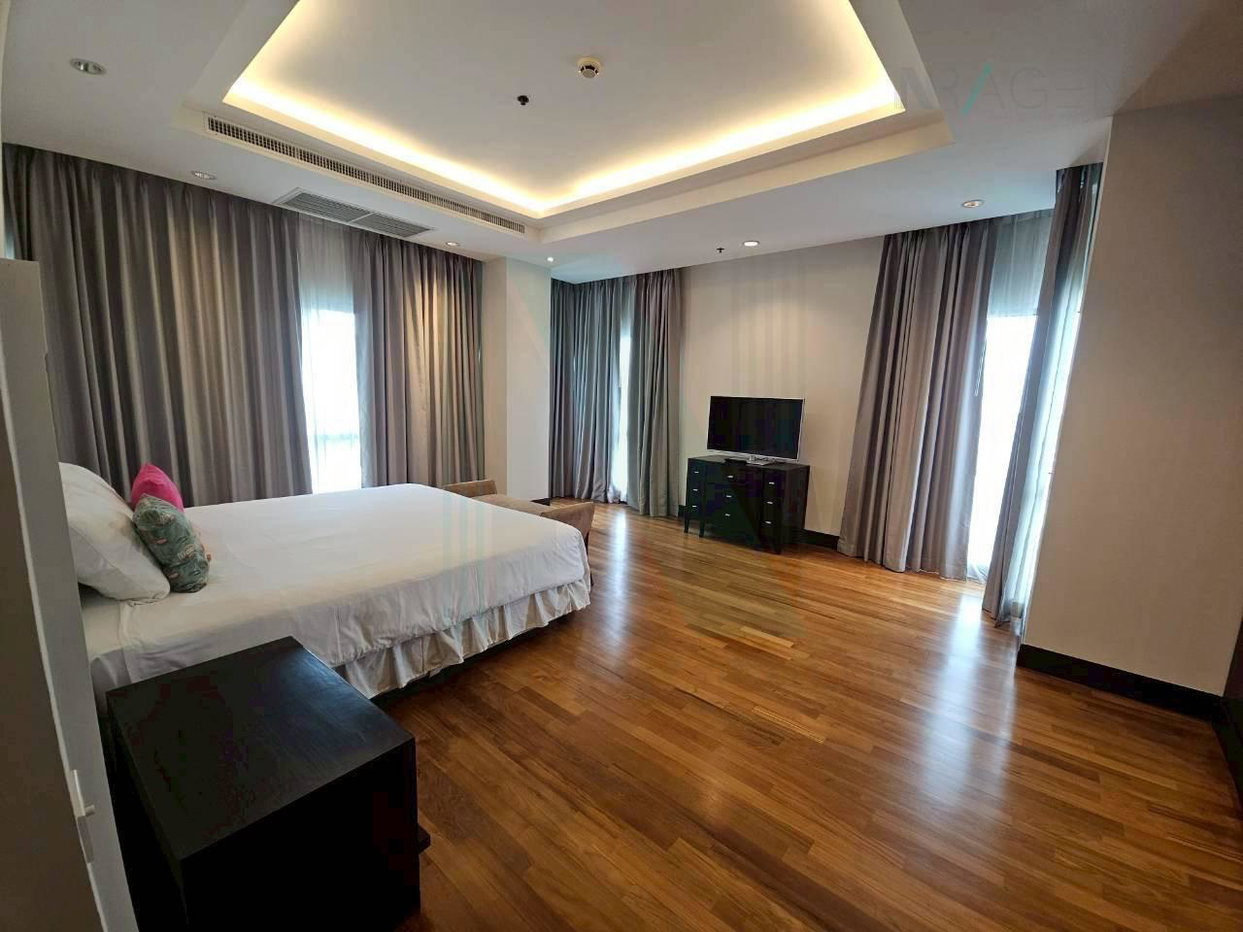 รูป ให้เช่าคอนโด รอยัล เรสสิเดนซ์ พาร์ค อาคาร 1 ชั้น 7 4 ห้องนอน ขนาด 275 ตรม ใกล้ โรงเรียนพระมหาไถ่ศึกษา - รูปที่ 4/8