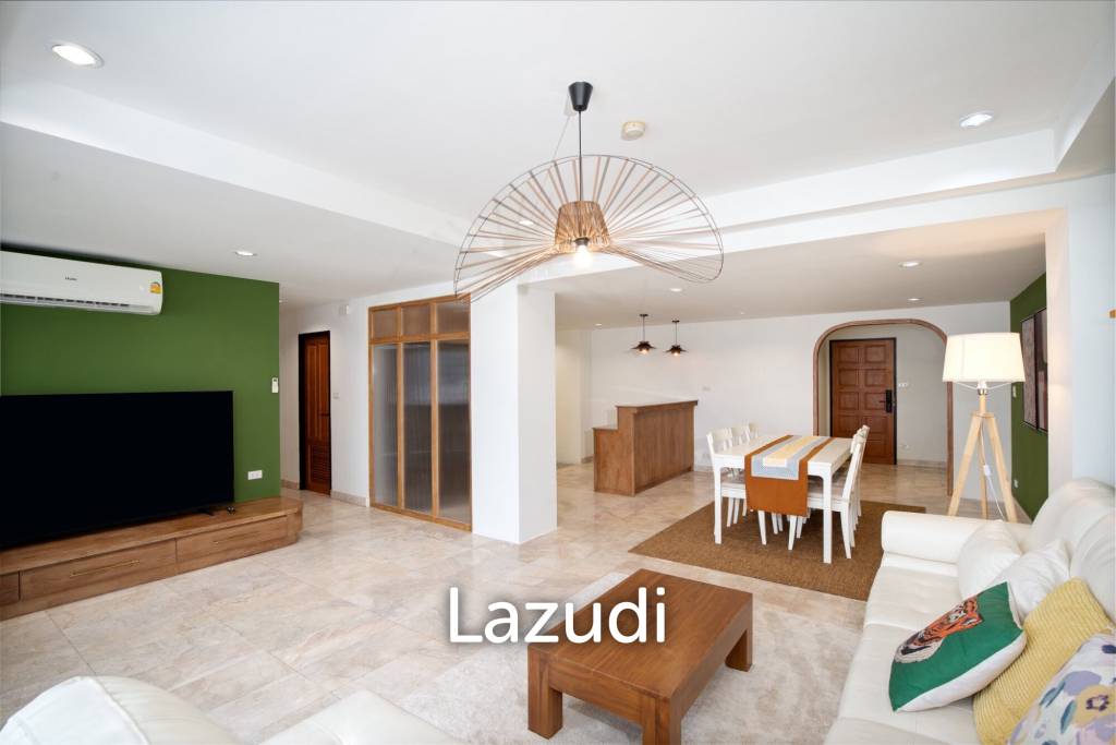 รูป 150.0 ตร.ม.  3 ห้องนอน  2 ห้องน้ำ คอนโดสำหรับ เช่าใน คลองเตยเหนือ - รูปที่ 1/16