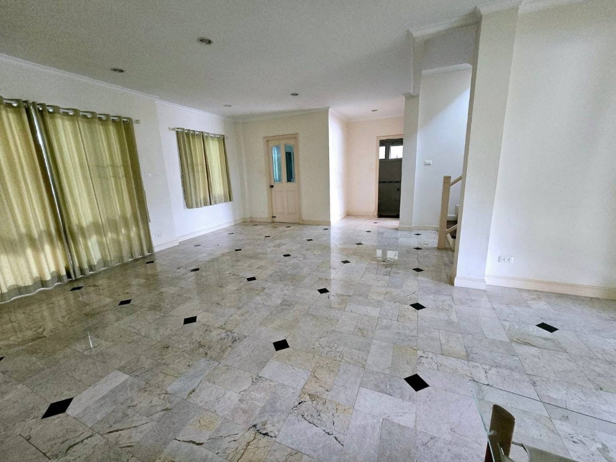 รูป ขายบ้านเดี่ยว 2 ชั้น ในหมู่บ้านนนนิภา แม่โจ้-เชียงใหม่ (H418) ใกล้มหาวิทยาลัยแม่โจ้ T.0946511456 - รูปที่ 7/17