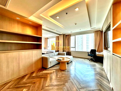 Condos for rent : Contemporary 2 Bedroom Serviced Apartment in Ekkamai - BR30204SA