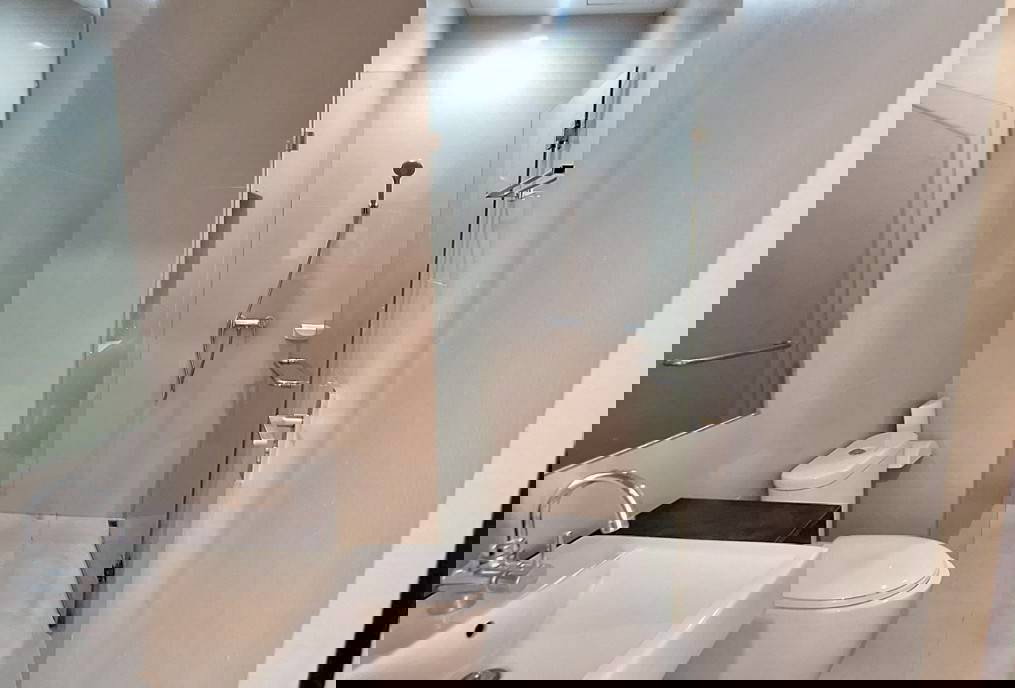 รูป 🌿 ห้องสวย โทนอบอุ่น วิวโปร่ง อยู่สบายทุกวัน! 🏢 ให้เช่า Ideo Blucove Sukhumvit พร้อมเข้าอยู่ทันที - รูปที่ 8/8