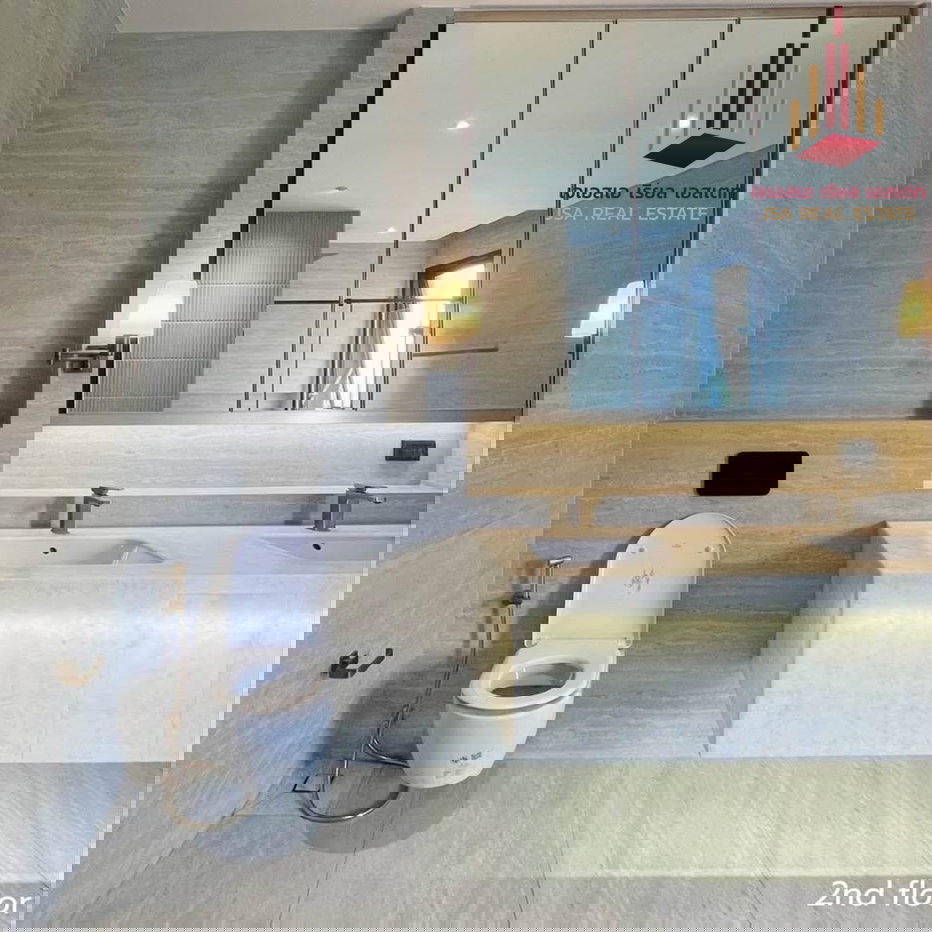 picture ✨ For Rent: BuGaan Krungthep Kreetha ✨ 💰 Only 250,000 THB/month - 17/21