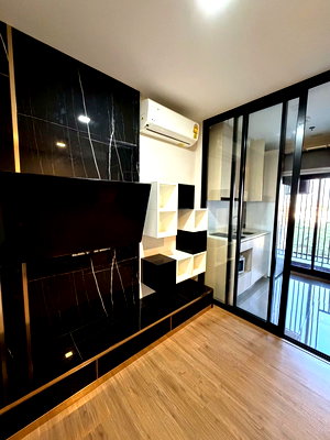 Condos for rent Ramkhamhaeng Road : 🌿 **VR0245 Metris Rama 9 - Ramkhamhaeng, near APL Ramkhamhaeng station**