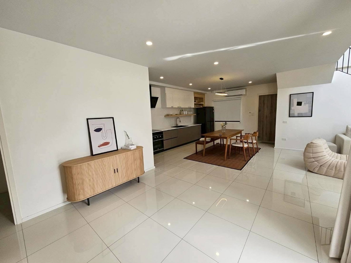 รูป  ขายบ้านพูลวิลล่า หมู่บ้านเวิลด์คลับแลนด์  พื้นที่  292 ตร.ม.  3 ห้องนอน |  4 ห้องน้ำ - รูปที่ 10/17