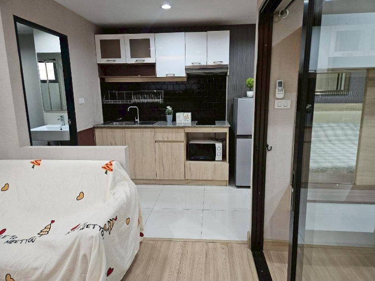 รูป ขาย Airport Home Condo ใกล้สนามบินเชียงใหม่ เหมาะกับการลงทุนสภาพแวดล้อมดี มีเซเว่น
อยู่หน้าโครงการ - รูปที่ 15/16