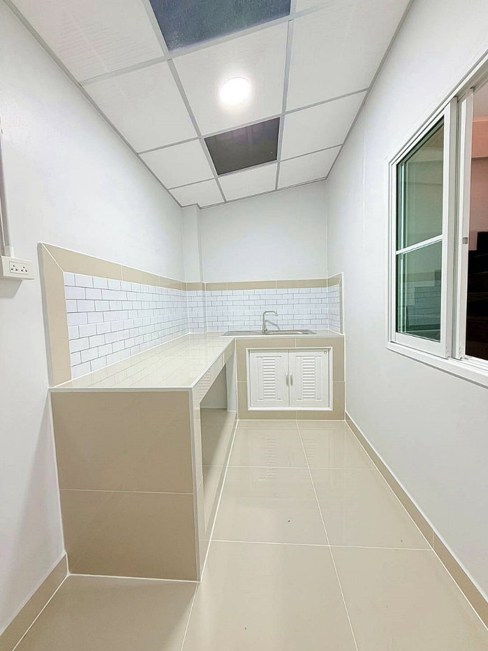 รูป บ้านสวย  อยู่ถนนเมน  ฟรี ! แอร์ 2 ตัว   หมู่บ้านมนวดี พาร์ค  (ตรงข้ามแม็คแวลูร์) ติดถนนวัดลาดปลาดุก  บางบัวทอง - รูปที่ 12/20