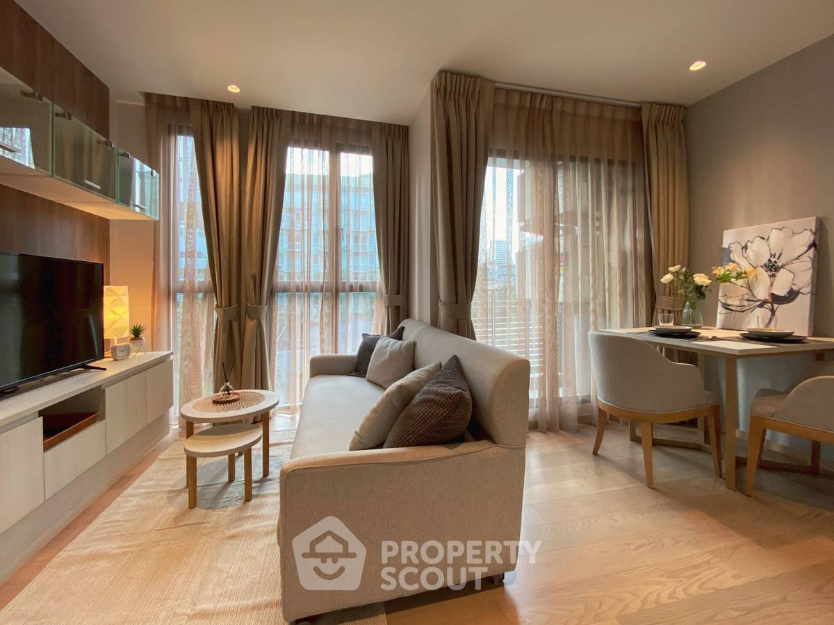 รูป คอนโด 1-ห้องนอน ที่ รูเนะสุ ทองหล่อ 5 ใกล้ BTS ทองหล่อ (ID 2065677) - รูปที่ 2/20