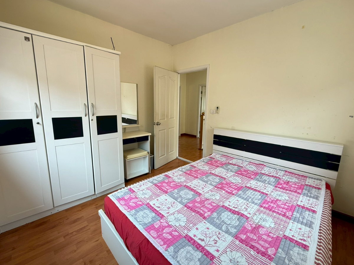 รูป ปล่อยเช่าบ้านเดี่ยว เฟอร์ครบ ทำเลติดทางด่วน พร้อมอยู่ หมู่บ้านภัสสร 19 (วัชรพล – วงแหวน) ออเงิน สายไหม 🔥เช่า 25,000 บาท/เดือน #เลี้ยงสัตว์ได้ - รูปที่ 22/35