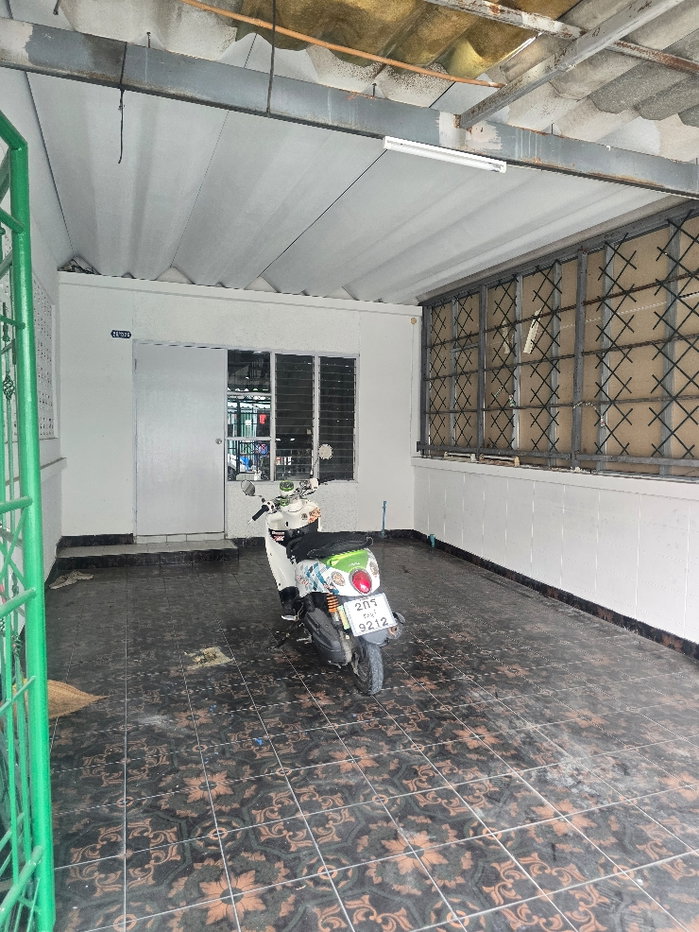 รูป 🏡 ประกาศขายบ้าน หมู่บ้านแฟมิลี่ปาร์ค นาป่า - รูปที่ 2/11