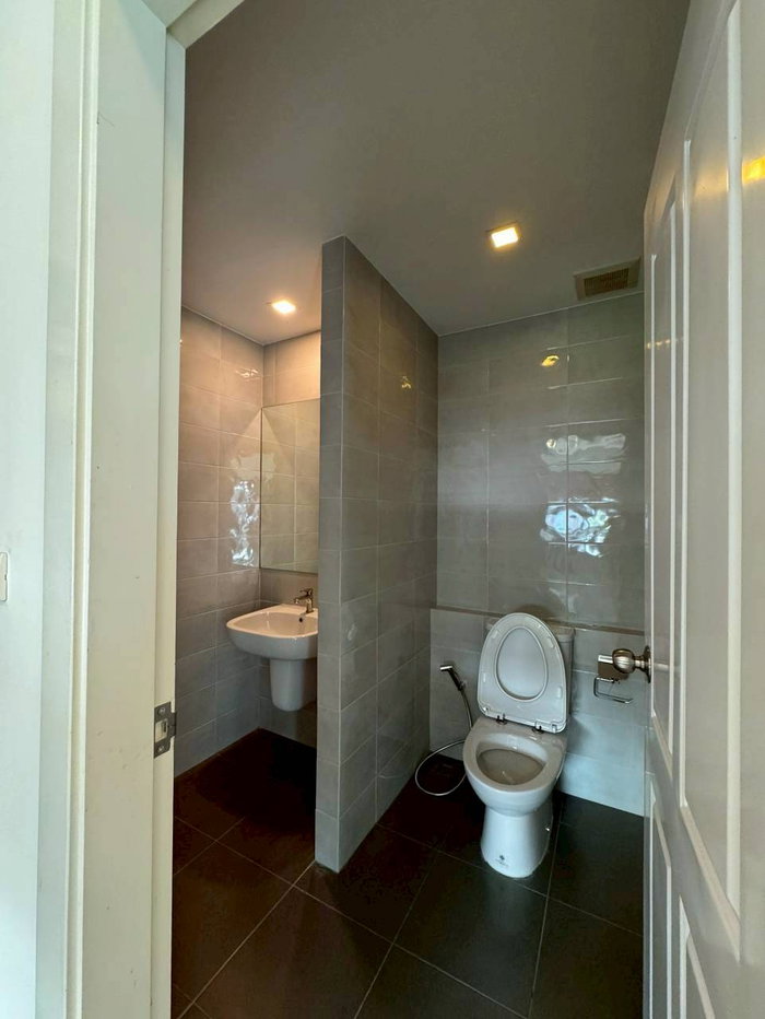 รูป 🔥 ขาย Penthouse ห้องใหญ่ Rare Item พร้อมเข้าอยู่ "คอนโด เวียร์ 7 บางนา" เพียง 10.9 ล้าน - รูปที่ 29/30