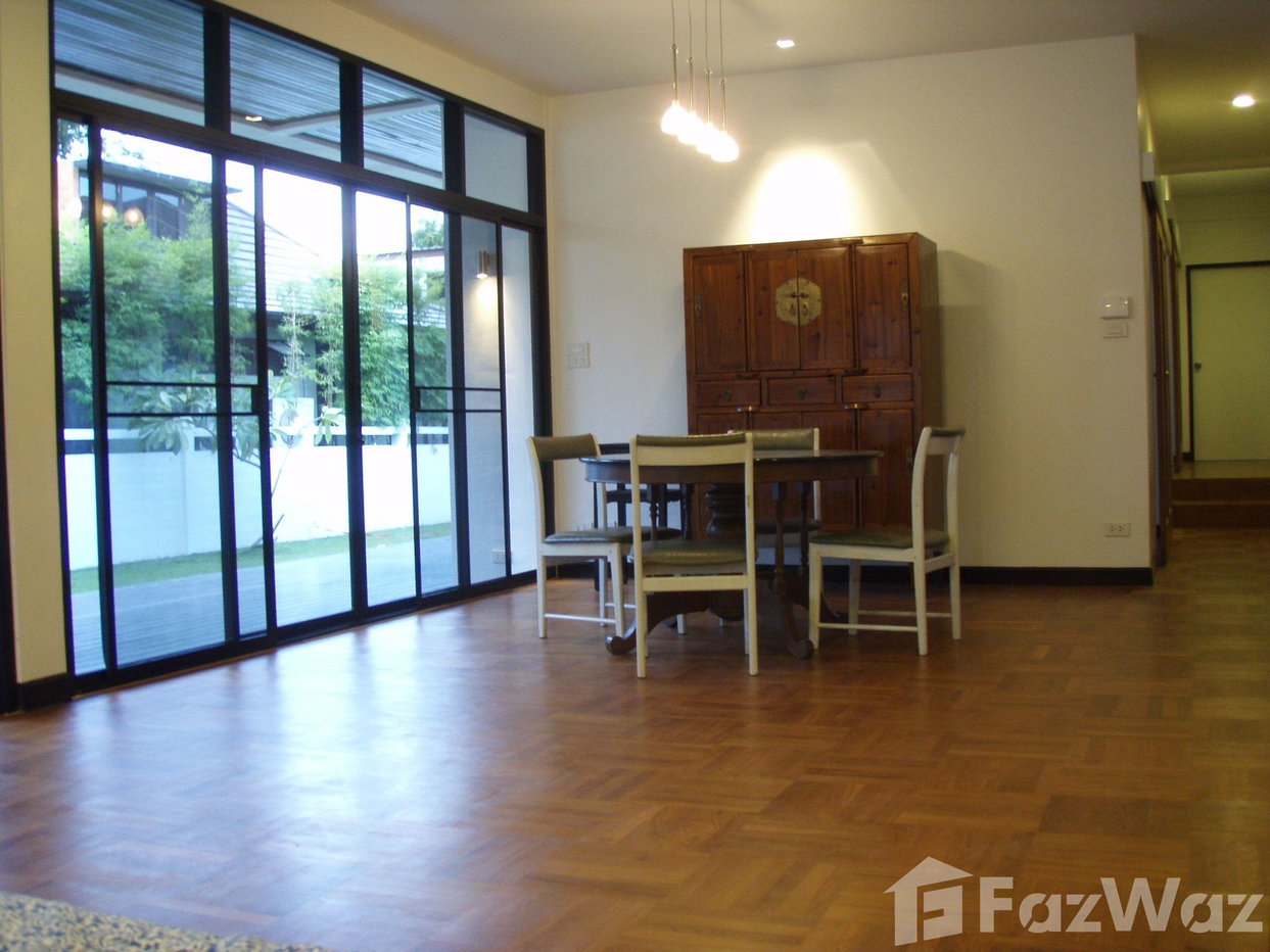 รูป บ้านเดี่ยวให้เช่า 4 ห้องนอน ใน บางกะปิ, กรุงเทพมหานคร 1137822 - รูปที่ 8/14