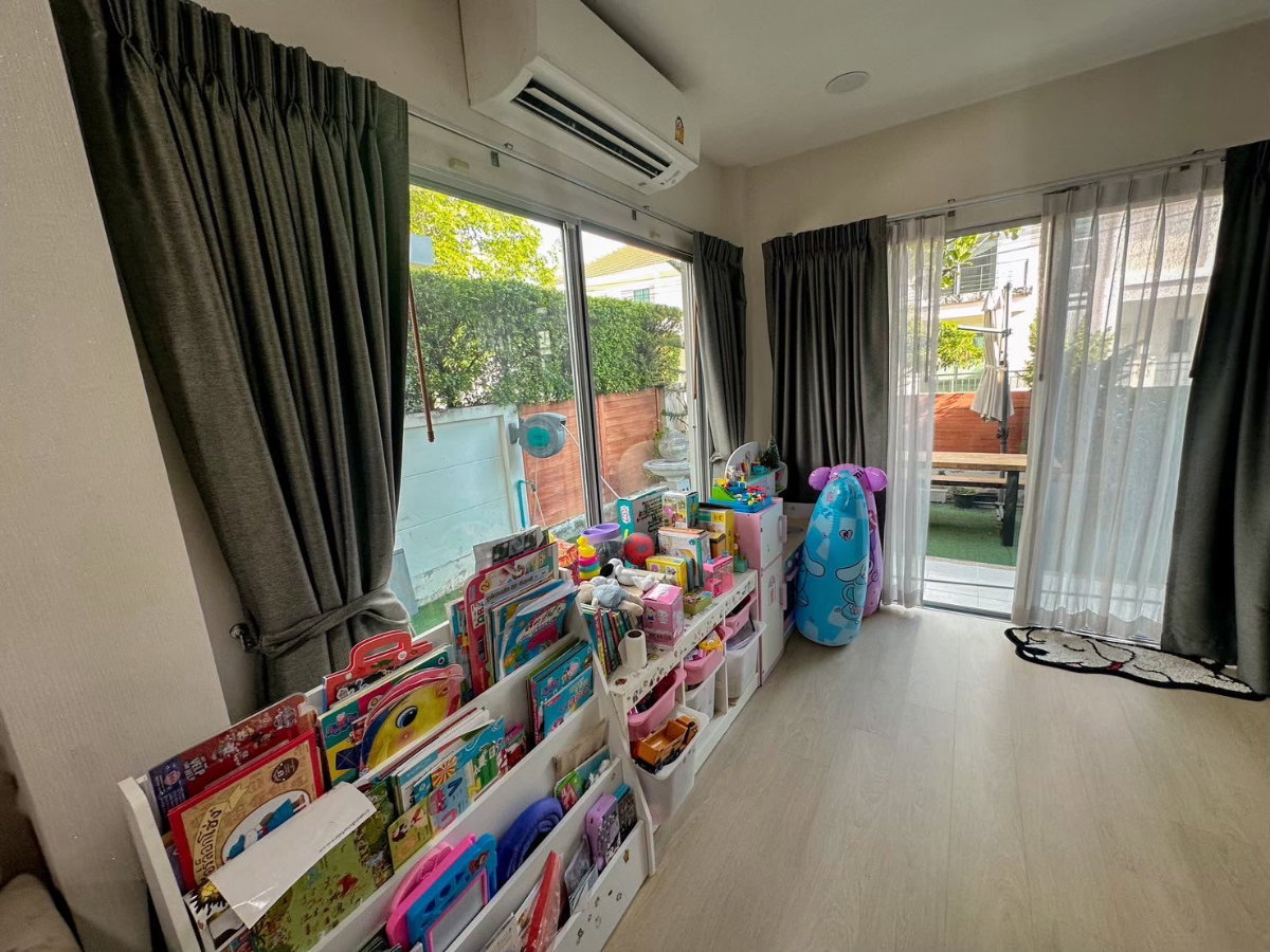 รูป (ขายด่วน) บ้านเดี่ยว ย่านรามอินทรา ติดถนนใหญ่ ขาย 9 ล้านบาท - รูปที่ 26/52