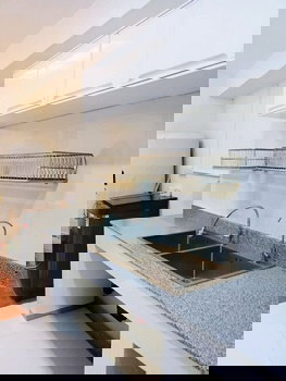 รูป ให้เช่า /Vาย  บ้านโกลเด้นทาวน์  บางนา - สวนหลวง  Townhome  สวย สไตล์อังกฤษ Renovate เสร็จใหม่ ๆ โซนคลับเฮ้าส์  - รูปที่ 26/30