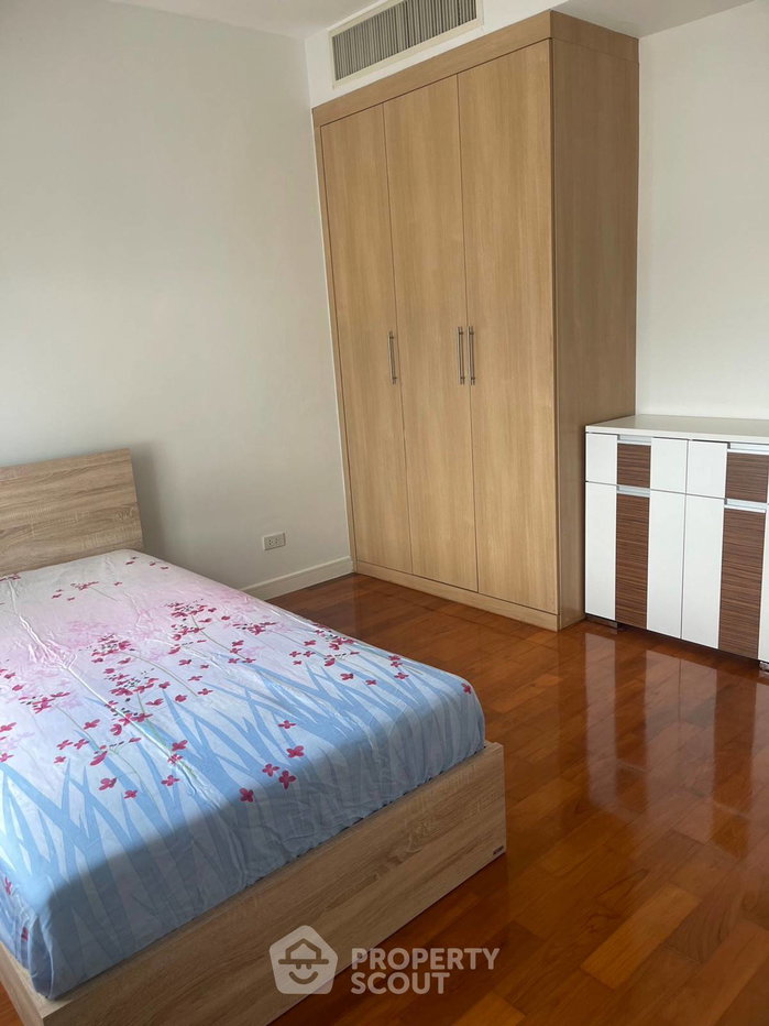 picture 2-BR Condo at Baan Siri 24 near BTS Phrom Phong (ID 2386125) - 8/10