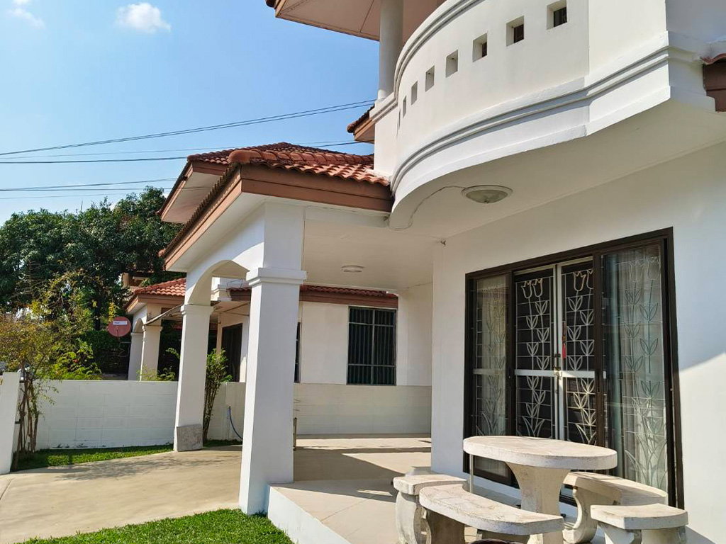 รูป ขายด่วน! บ้านเดี่ยวออคิดวิลล่า บางเสาธง (กม.24) ทำเลทองใกล้ ABAC บางนา ราคาเพียง 2.4 ล้าน! - รูปที่ 2/11