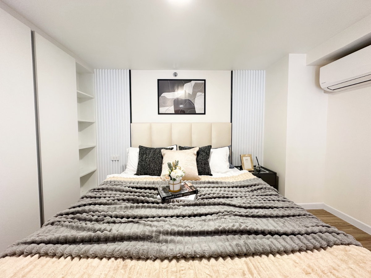 รูป ขายด่วน คอนโดduplex 2ชั้น เพดานสูงโปร่ง สบาย ตกแต่งพร้อมเข้าอยู่ ใกล้แฟชั่นไอส์แลนด์ - รูปที่ 2/16