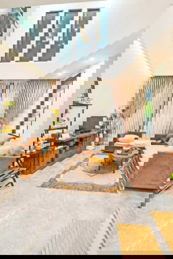 รูป คฤหาสน์ 2 ชั้น 5นอน MRTลาดพร้าว 1.5กม. 100 ตร.ว. 300 ตร.ม. รัชดา34-38 เซ็นทรัล ลาดพร้าว 2.5 กม. Double Volume ม.ราชภัฏจันทรเกษม 1.3 กม. - รูปที่ 7/8