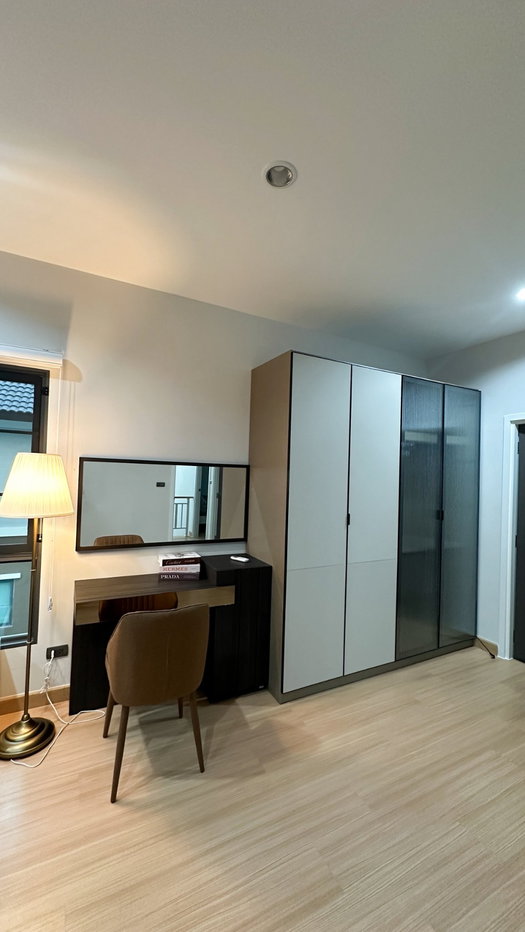 รูป บ้านเช่ากาญจน์กนก 12 ซุปเปอร์ไฮเวย์ 4 ห้องนอน, 3 ห้องน้ำ รับสัตว์เลี้ยง  - รูปที่ 7/12