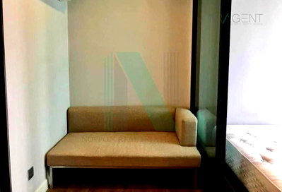 Condos for sale : 🚩 For Sell Condo ESTA BLISS Building A, Floor 8,1 bed room, Room size 23.00 sqm
