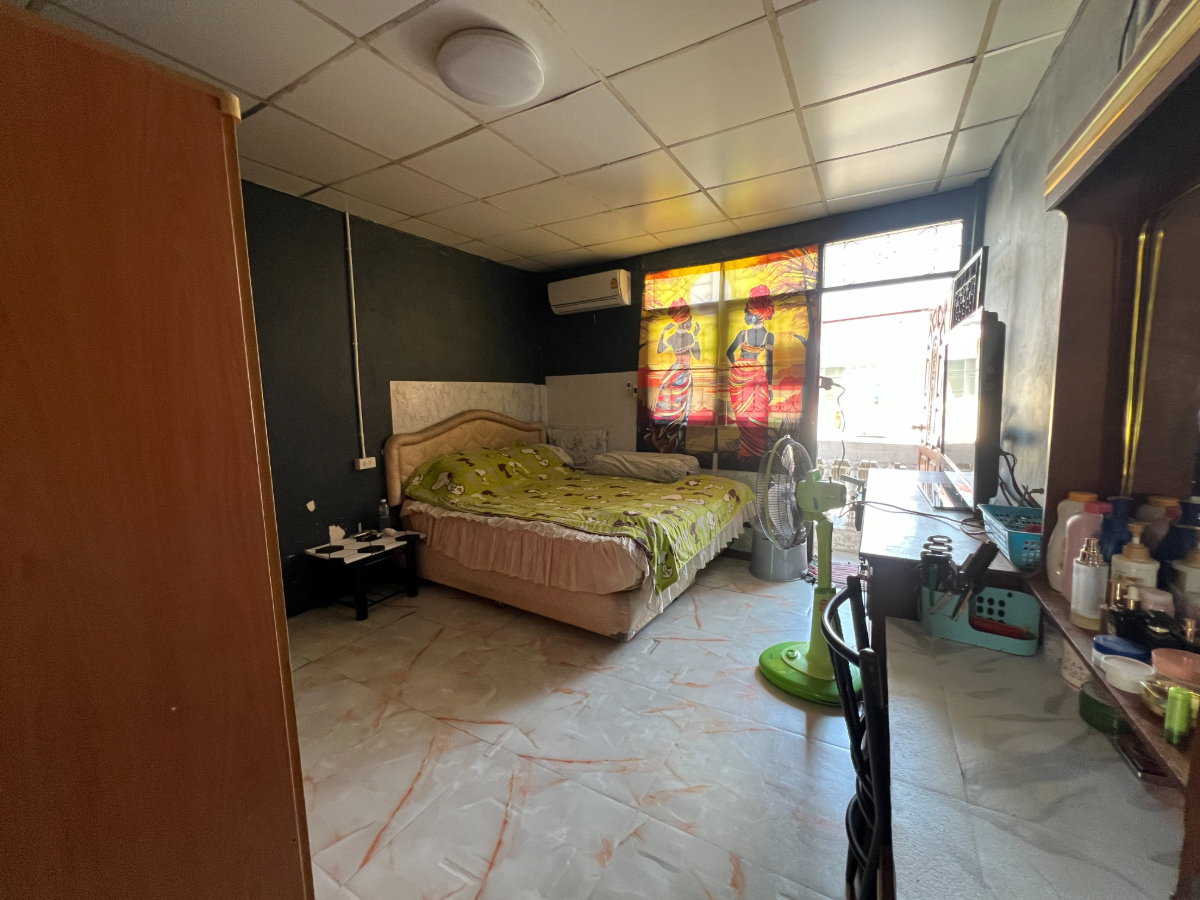 รูป ขายทาวน์เฮาส์ 2 ชั้น ใจกลางเมือง ซอย นวลจันทร์ 6 ราคาถูกมากกก!!! - รูปที่ 11/19