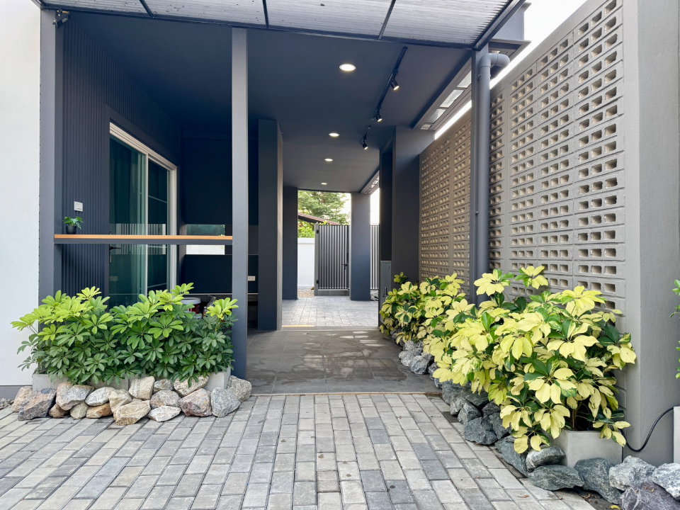 รูป ขายบ้านโครงการ Ornsirin6 Lakeside & Park เจ้าของซื้อมาไม่เคยเข้าอยู่ บ้านสวยวิวทะเลสาป ตกแต่งครบ พร้อมเข้าอยู่-SW003590 - รูปที่ 4/25