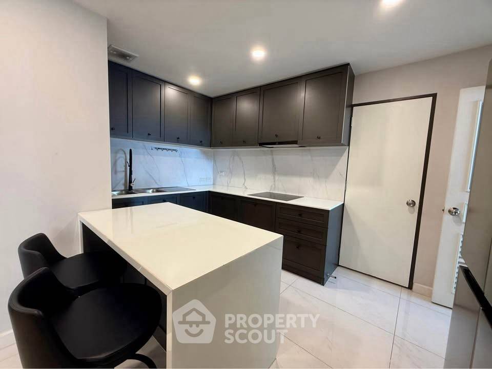 รูป คอนโด 4-ห้องนอน ที่ เพรสซิเดนท์ ปาร์ค คอนโดมิเนี่ยม ใกล้ MRT ศูนย์การประชุมแห่งชาติสิริกิติ์ (ID 2793733) - รูปที่ 6/15