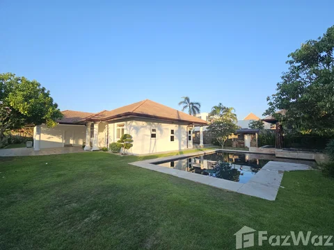 Spacious Villa Near Mabprachan. Tranquil Living with comfort 5333268