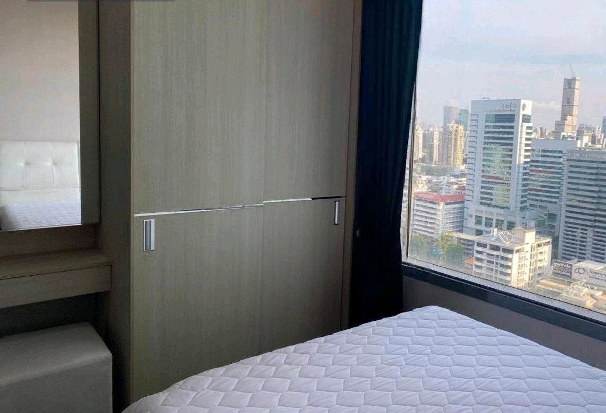 รูป 🔥คนทำงานอโศกห้ามพลาด! ห้องวิวสูง ใกล้ MRT เพชรบุรี เพียง 22,000 บาท - รูปที่ 3/4