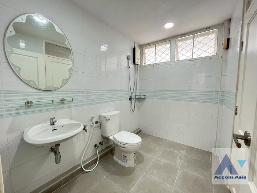 รูป 🔼🔽 AccomA 📩 Pet friendly,Home Office 3 BR House in Khlong Tan Nuea (1717086) - รูปที่ 18/20
