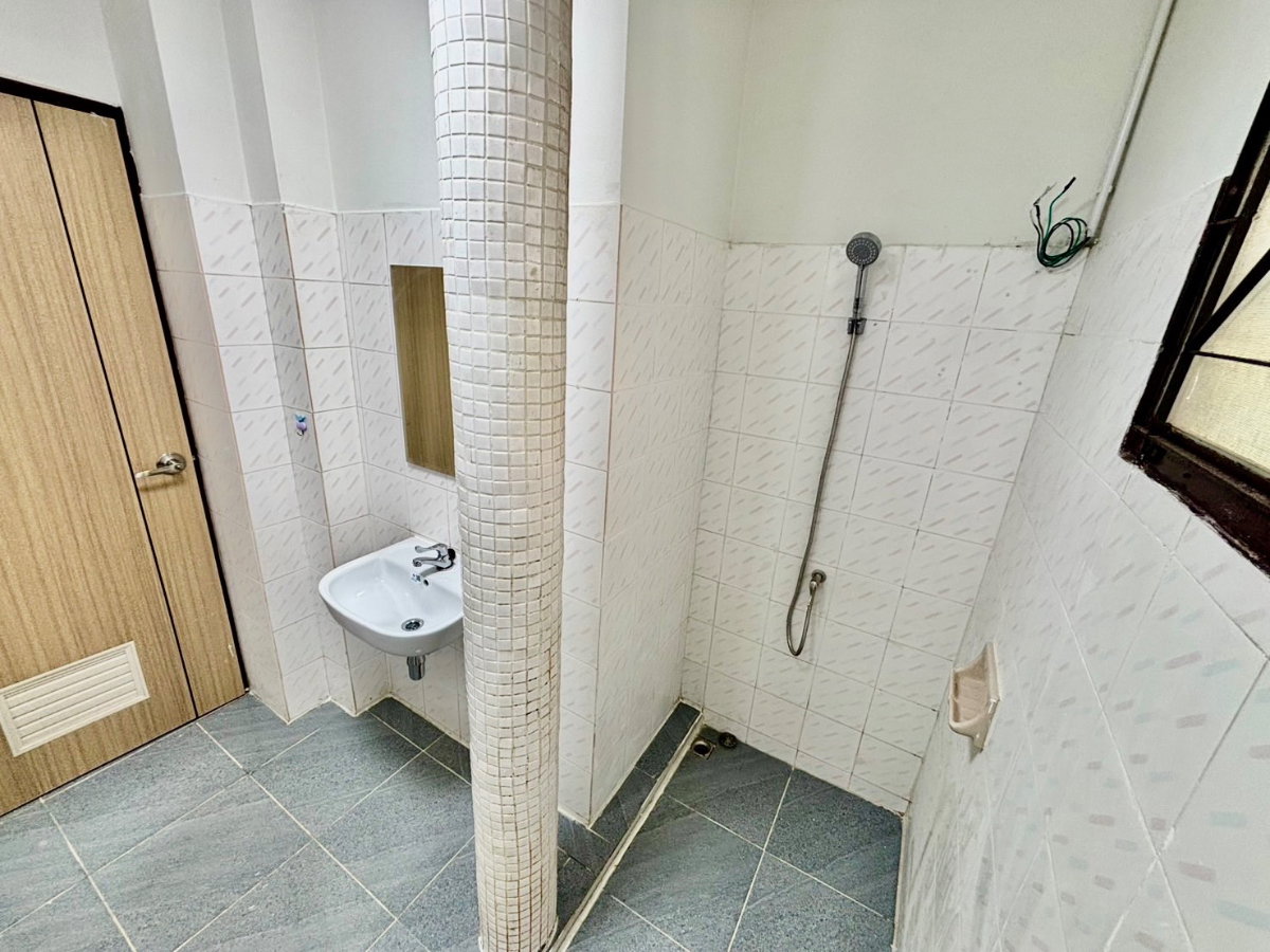 รูป 🏠 ให้เช่า บ้านเดี่ยว 1 ชั้น หมู่บ้านเรือนสุข ต.นาป่า อ.เมืองชลบุรี - รูปที่ 6/17