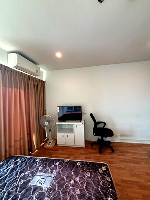 เช่าคอนโด เมเจอร์ ฮอลลีวูด รามคำแหง : ให้เช่า สตูดิโอ27ตรม9000บ   ลุมพินี วิลล์ พัฒนาการ-ศรีนครินทร์ Lumpini Ville Phattanakarn-Srinakarin ใกล้ ม.เกษมบัณฑิต