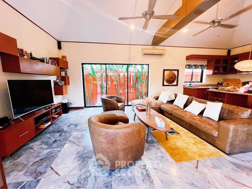รูป วิลล่า 3-ห้องนอน ที่ วิว ทะเล วิลล่า ใกล้ หาดจอมเทียน (ID 2797211) - รูปที่ 4/14