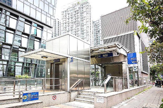 รูป ให้เช่าคอนโด A SPACE อโศก-รัชดา ห้องสตูดิโอ 25 ตรม. / เฟอร์นิเจอร์และเครื่องใช้ไฟฟ้าครบชุด / ใกล้รถไฟฟ้าใต้ดิน MRT พระรามเก้า / ค่าเช่า 9,000 บาท - รูปที่ 18/18