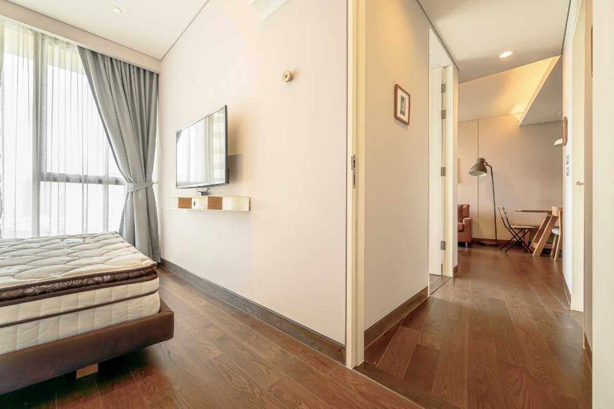 picture 2 Bedroom Condo For Sale - The Lumpini Sukhumvit 24 - 9/18