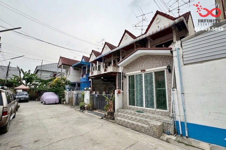 รูป ขายทาวน์เฮ้าส์ บ้านทิพย์มงคล 1 หนามแดง-บางพลี สมุทรปราการ 17 ตร.ว. 2 ชั้น ต่อเติมสวย - รูปที่ 2/9