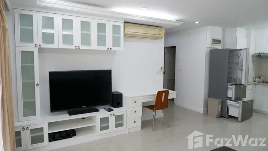 2 Bedroom Condo for sale and rent at The Clover 5347955