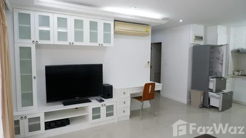 ขาย คอนโด 2 ห้องนอน ในโครงการ เดอะ โคลเวอร์ ทองหล่อ 5347955