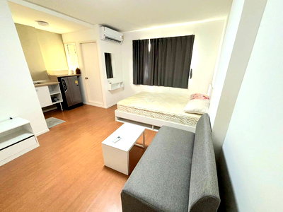 Condos for rent Rangsit University : Lumpini township condo for rent.